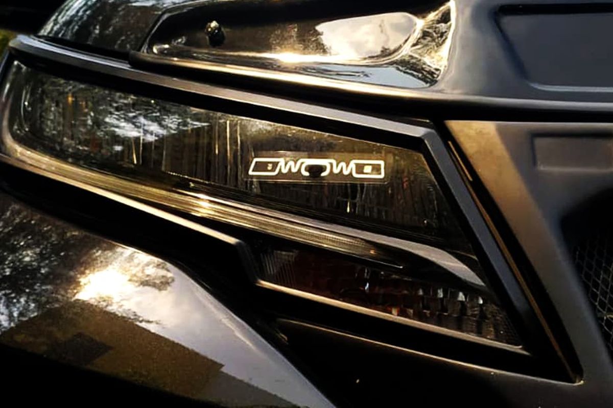 Stiker RFID untuk akses bayar tol otomatis