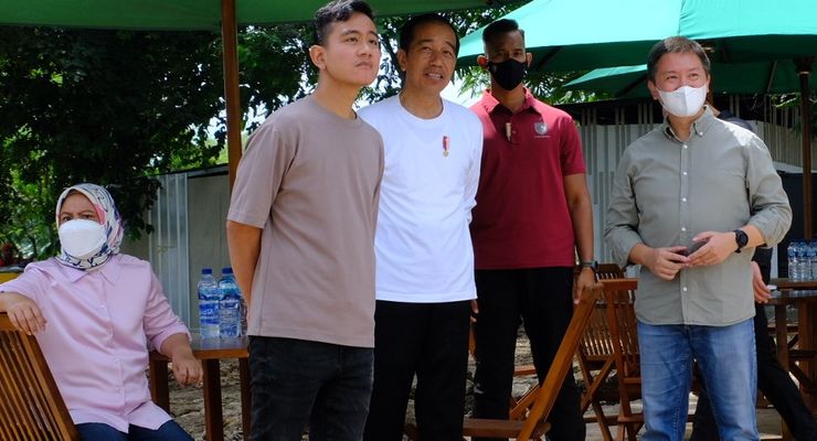 Singgung Keberpihakan Jokowi, Pengamat: Apakah Bersikap Sama jika Pemenang Pilpres Paslon 01 atau 03?