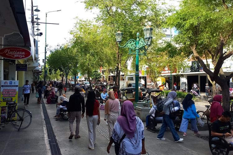 Merokok di Malioboro Berujung Sidang, Ini Alasan Satpol PP Membawa Pelanggar ke Pengadilan