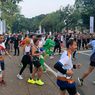 Run The City LPS Half Marathon Dimulai, Peserta Berkostum Dinosaurus Curi Perhatian
