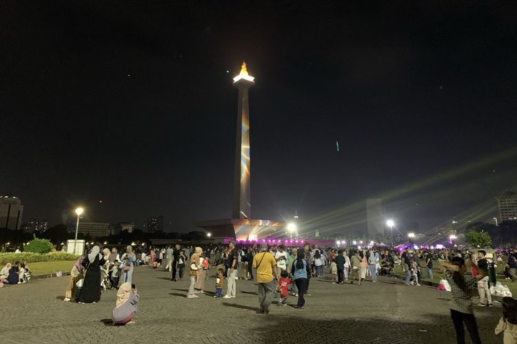 Sebanyak 76.096 wisatawan berkunjung ke Monumen Nasional (Monas) pada H+5 Lebaran, Sabtu (5/4/2025).