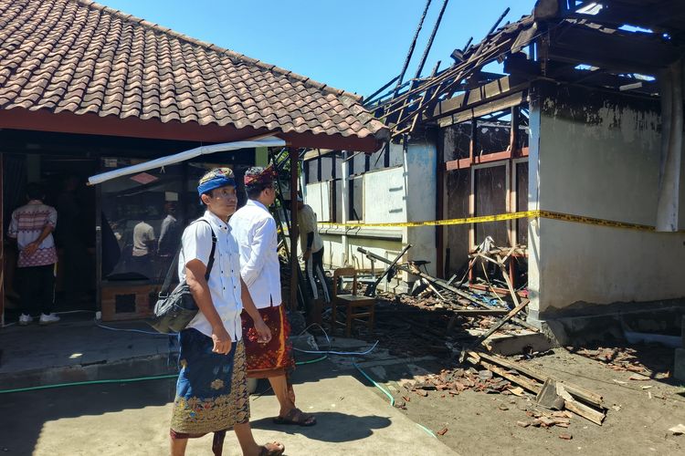 Bangunan Mes Guru Terbakar, Siswa SD di Buleleng Dialihkan Belajar Daring