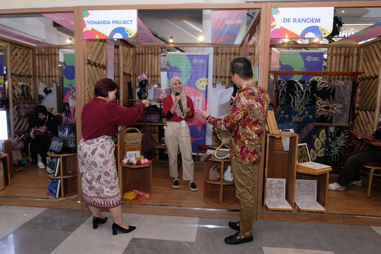 Pameran Apresiasi Kreasi Indonesia (AKI) digelar Kemenparekraf di Batam pada 2-4 Agustus 2024 dan dihadiri Menparekraf/Kabaparekraf Sandiaga Salahuddin Uno.

