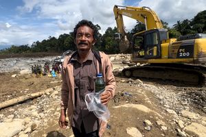 Jalan Kaki 7 Km Cuma Beli Sebotol Bensin, Korban Banjir Agam: Enggak Punya Uang