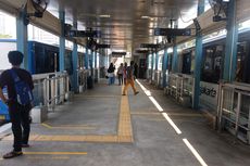 Halte Transjakarta dan JPO Polda Metro Jaya Kembali Difungsikan
