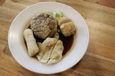 Where to Find and Indulge in the Best ‘Pempek’ in Jakarta