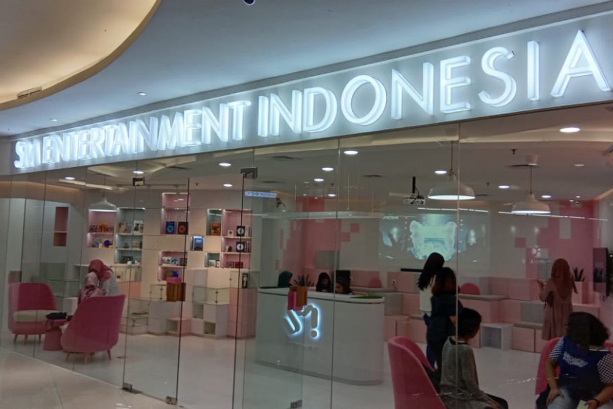 Kantor SM Entertainment Indonesia yang berada di Lantai 5 fx Sudirman, Jakarta Pusat.