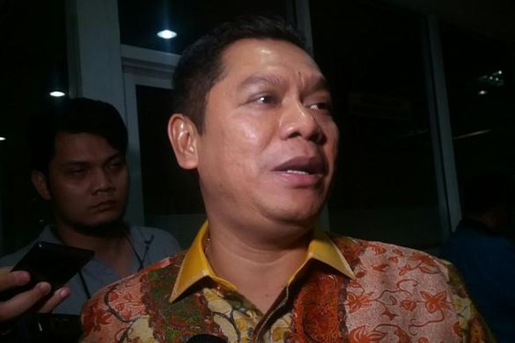Anggota Mahkamah Kehormatan Dewan (MKD) asal Fraksi Golkar, Adies Kadir, di Kompleks Parlemen, Senayan, Jakarta, Kamis (3/11/2015)