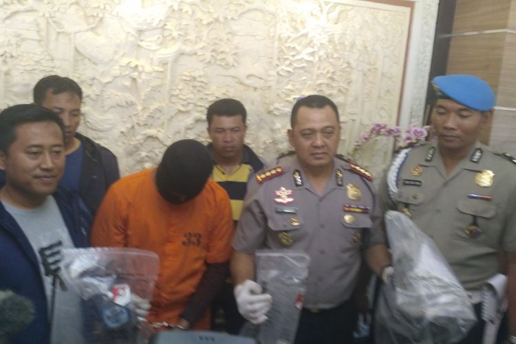 Kapolresta Denpasar Hadi Purnomo memberikan keterangan pers terkait pembunuhan pasangan suami istri asal Jepang.