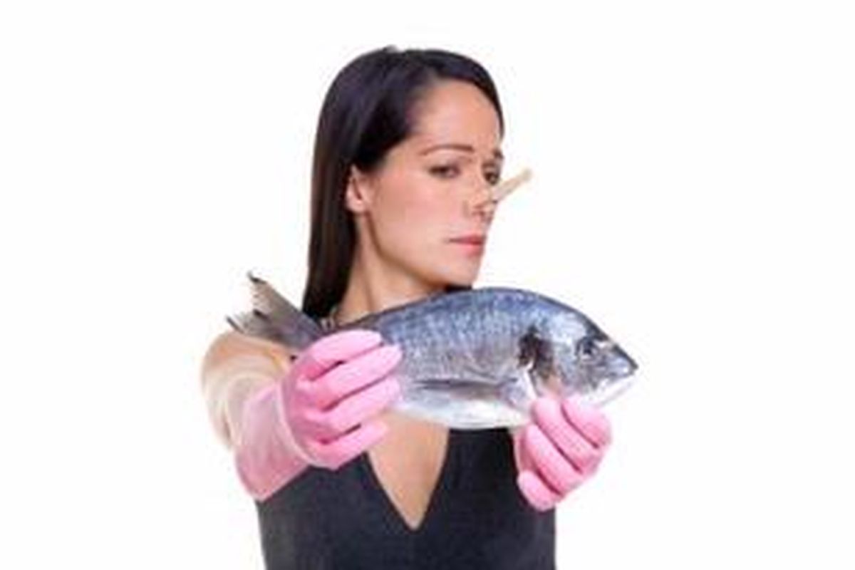 Menghindari bahan makanan yang menyebabkan alergi masih menjadi cara paling ampuh untuk mengatasinya.