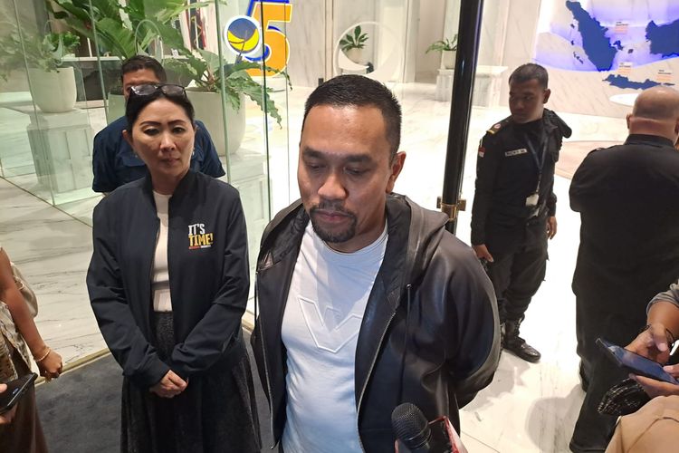 Bendahara Umum Partai Nasdem Ahmad Sahroni saat ditemui di Nasdem Tower, Jakarta, Kamis (12/10/2023) malam. 