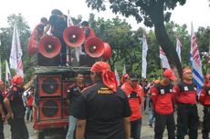 UMP DKI Belum Ditetapkan, Buruh Demo di Balai Kota Lagi  