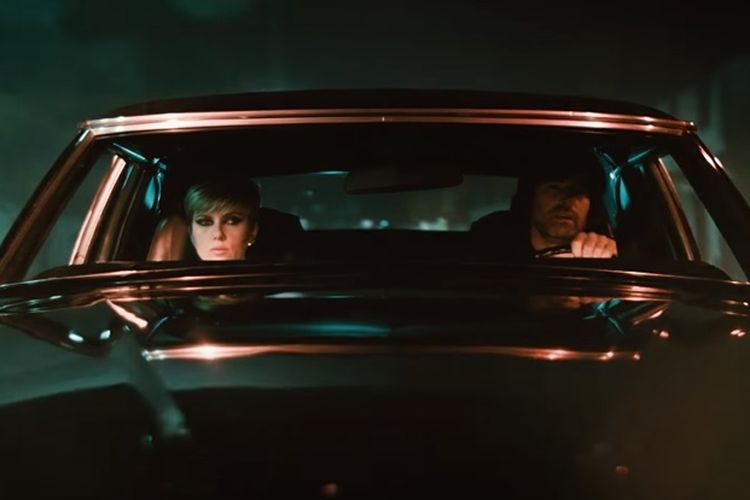 Pete Yorn dan Scarlett Johansson untuk video musik Bad Dreams