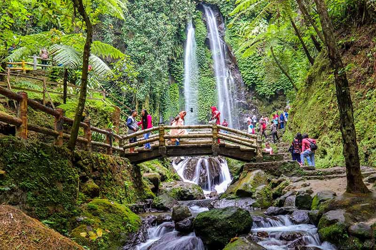 Harga Tiket dan Jam Buka Air Terjun Jumog Karanganyar