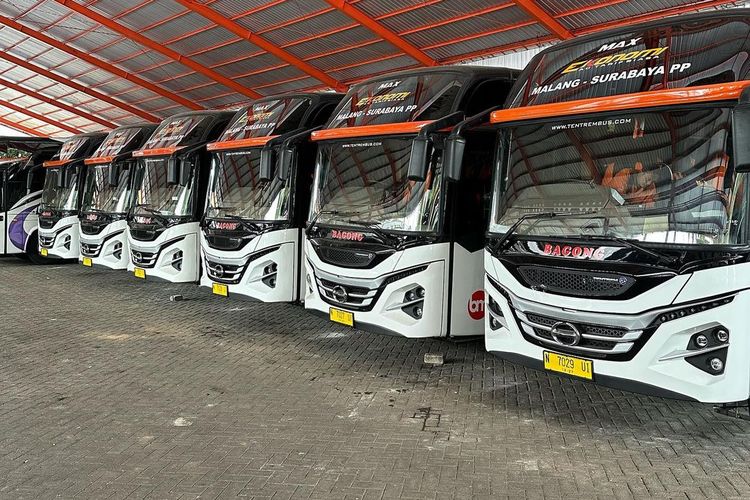 Bus PO Bagong yang melayani rute Malang- Surabaya