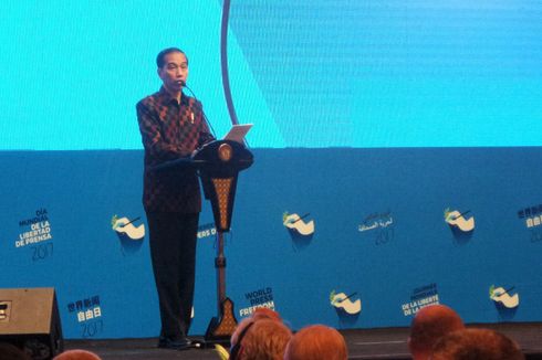 Jokowi Ungkap Alasan Kerap Bagi-bagi Sepeda