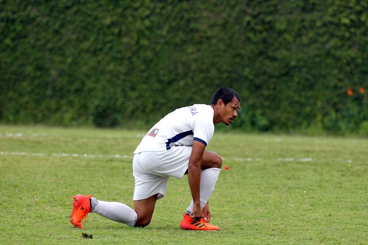 Bek senior Persipura Jayapura Liga 1 2021, Ricardo Salampessy.