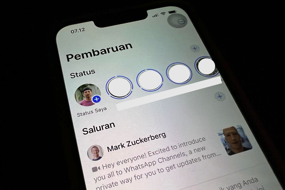 Daftar status WhatsApp yang berubah jadi mirip Story IG karena terdapat fitur baru saluran WhatsApp.