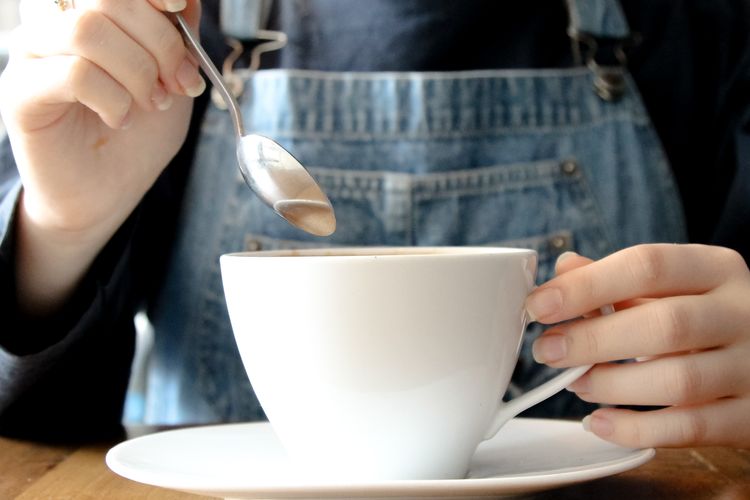 Penting untuk fokus meningkatkan metabolisme tubuh sebagai bagian dari tips menurunkan berat badan di usia 60 tahun.