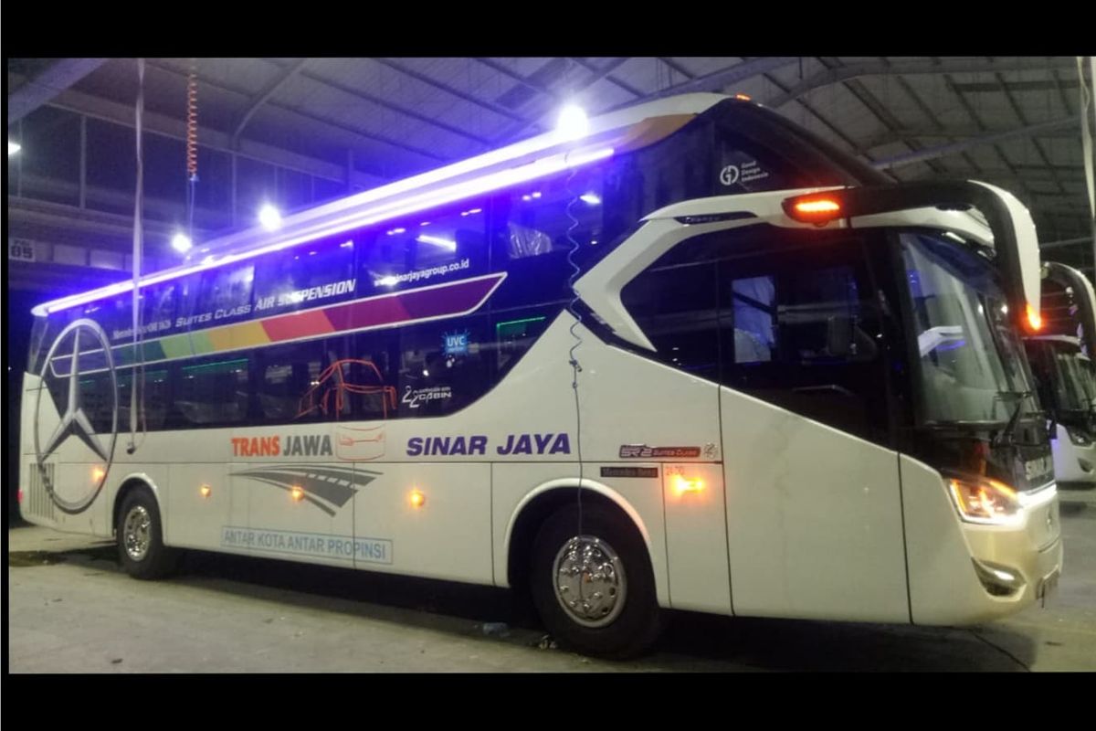 Bus AKAP baru PO Sinar Jaya Suites Class