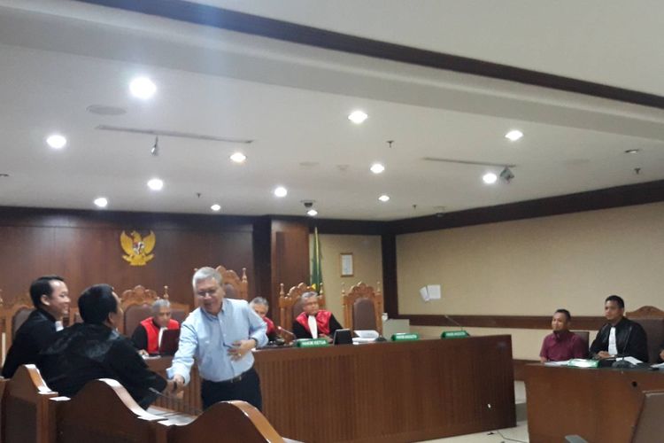 Sidang kasus suap impor ikan yang melibatkan Direktur Utama Perum Perindo Risyanto Suanda di Pengadilan Tipikor, Jakarta Pusat, Senin (30/12/2019).