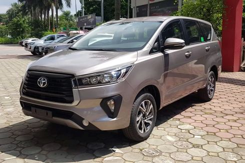 Segera Meluncur, Ini Perbedaan Innova Facelift dengan Model Lama