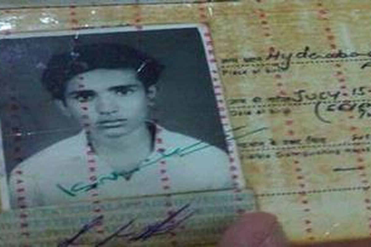 Foto tersangka pemilik sabu 500 gram Rochet Muiler Roche, warga negara India dalam paspor.