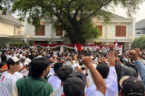 Kumpul di Kartanegara, Relawan Projo Teriak “Prabowo Presidenku” 