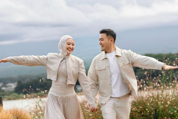 Puteri Modiyanti, Anak Tommy Soeharto, Dilamar Kekasih di Danau Kawaguchiko