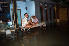 Cerita Warga Satu Dusun Awali Ramadhan di Tengah Banjir, Makanan Sahur dari Dapur Umum