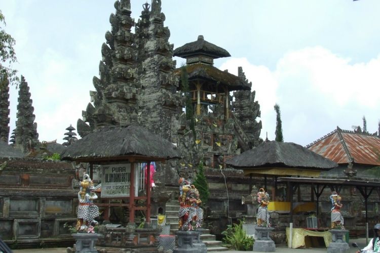 Pura Ulun Danu Batur di Bali.
