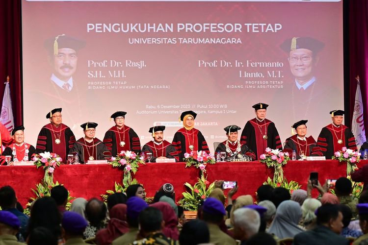 Universitas Tarumanagara (Untar) kukuhkan dua profesor yakni Prof. Rasji dan Prof. Fermanto Lianto.