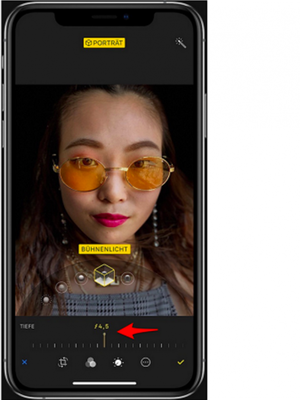 Slider pengatur efek depth-of-field di Portrait Mode aplikasi kamera iPhone XS di iOS 12.1 beta