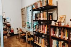 5 Book Cafe di Surabaya, Baca Buku Tenang Sambil Minum Kopi