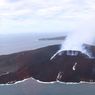 Gunung Anak Krakatau Pekan Ini Sudah 14 Kali Meletus, Semburan Lava Pijar Terlihat Malam Hari