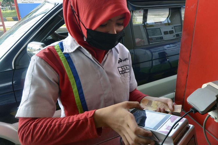 Viral Video Sulit Isi Solar Subsidi Pakai "Fuel Card" di Kaltim, Ini Penjelasan Pertamina