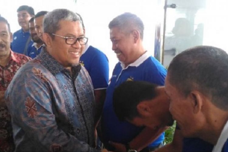 Gubernur Jabar, Ahmad Heryawan, bertemu dengan Persib Bandung di Gedung Sate (Gesat), Jalan Dipenogoro, Kota Bandung, Rabu (15/3/2017). 
