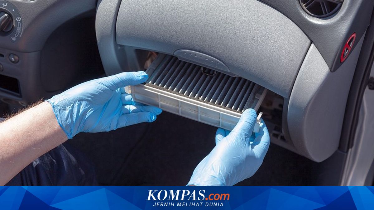 Tips Aman Ganti Filter AC Mobil di Rumah