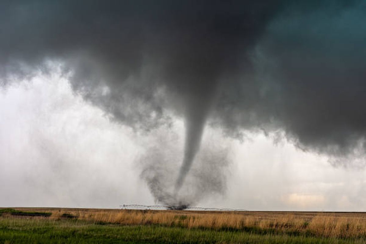 Ilustrasi tornado. 