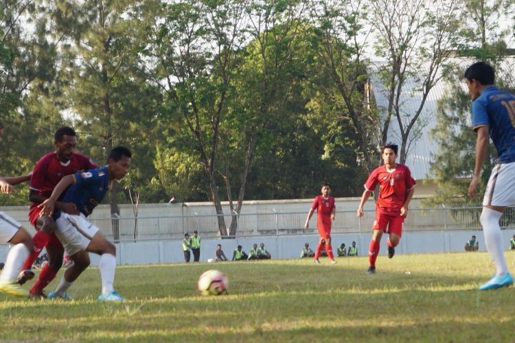 Pertandingan antara Persipur Purwadadi melawan Persiba Bantul dalam lanjutan Liga 2, Minggu (21/5/2017).