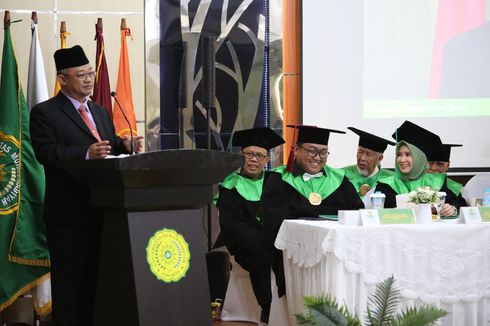 Pengukuhan 2 Guru Besar UMJ, Prof. Abdul Mu'ti Ingatkan Tugas Berat Guru Besar