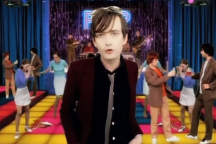 Common People, singel hit grup band Pulp.