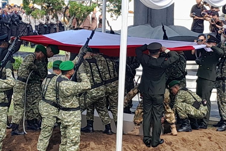 Di Balik Pemakaman Kopda Farizal, Penggali Makam Terkejut Ribuan Warga Padati TMP Giripeni