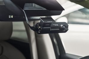 Pilihan Baru Dashcam yang Punya Fitur AI