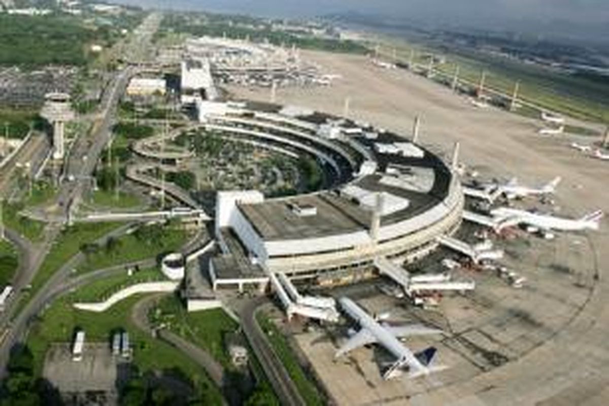 Changi International Airport mengambil alih pengelolaan Bandara International Tom Jobin, Brasil.