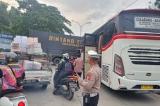 Bus Primajasa Vs Kontainer di Karawang, 1 Orang Tewas