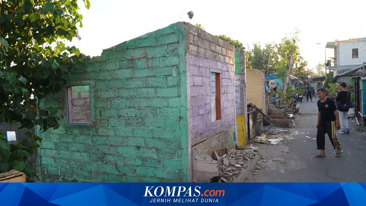 Satpol PP Bongkar 49 Bangunan di Pesisir Buleleng, Sebut Langgar Aturan