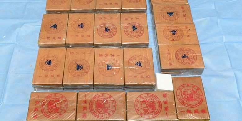 Polisi Australia Sita Paket Heroin Terbesar Nilainya Rp 1 4 Triliun<script async src=