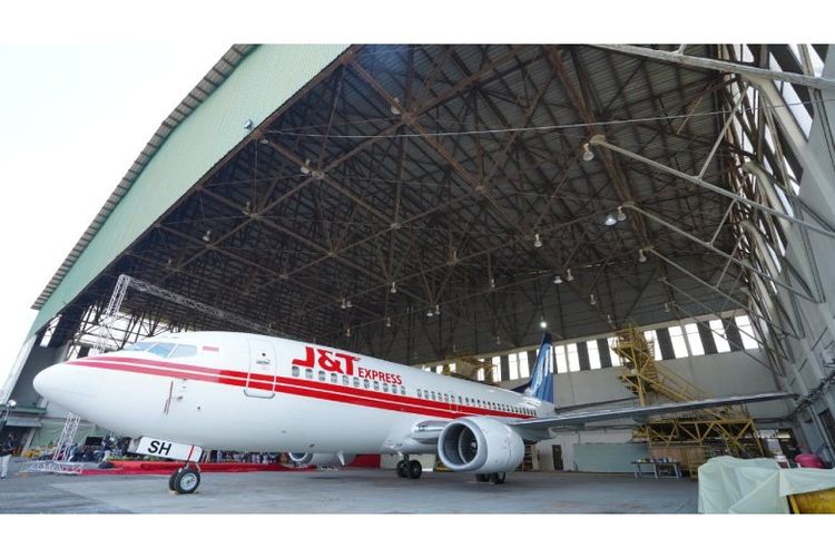  Air freighter hasil kolaborasi J&T Express dan Trigana Air