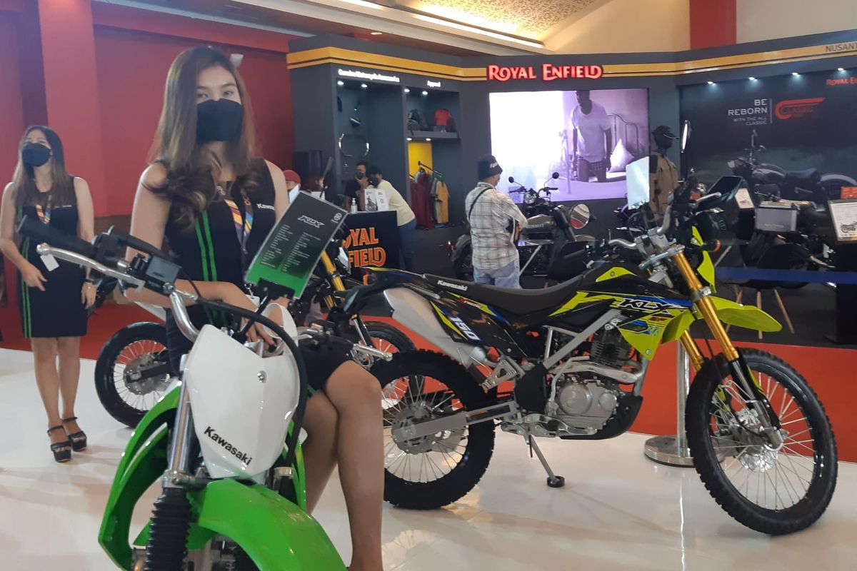 Kawasaki ikut memeriahkan Indonesia International Motor Show (IIMS) 2022. Berada di Hall C, booth Kawasaki memiliki luas 330 m2.